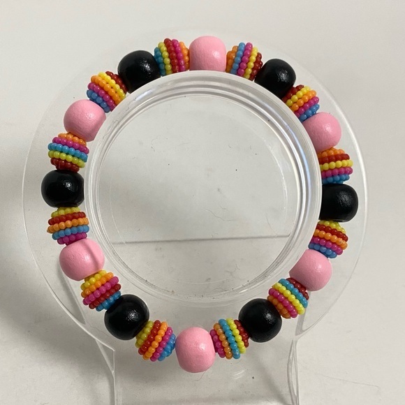 Black pink and rainbow beaded bracelet handmade - Picture 1 of 3